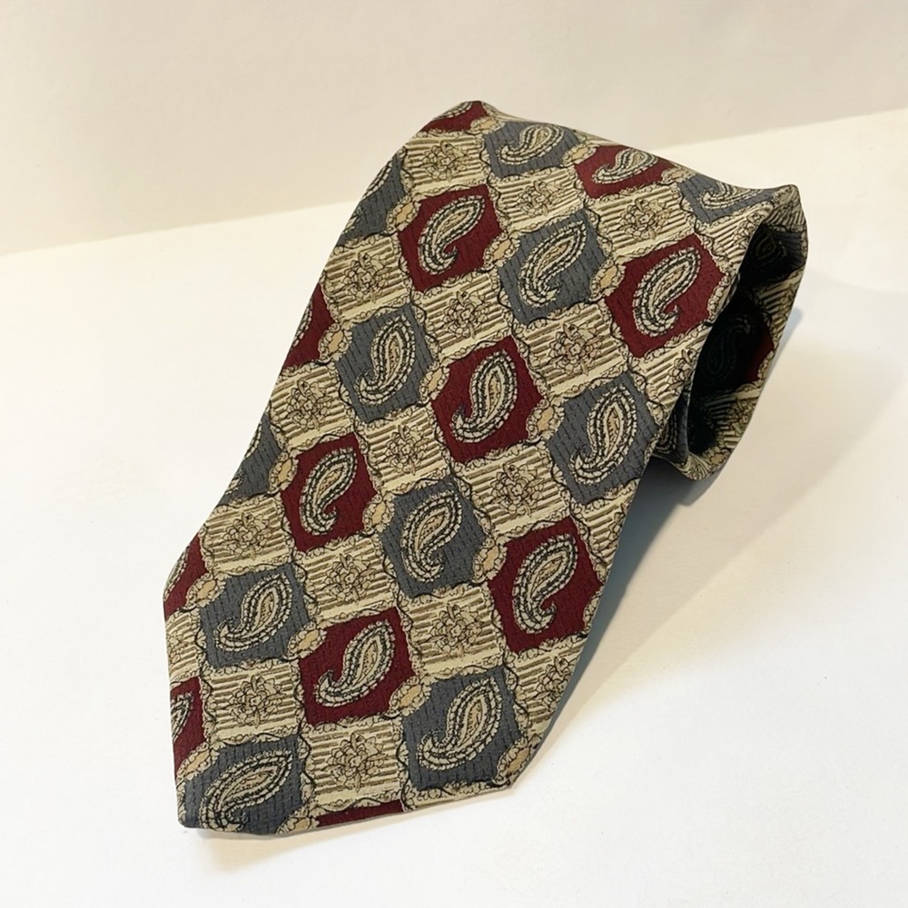 Vintage Mallory‎ Church Mens Silk Tie Paisley 56